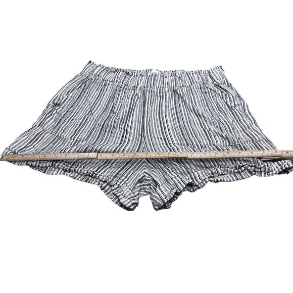 Time And Tru Womens Black & White Striped Shorts Size L - Picture 5 of 8